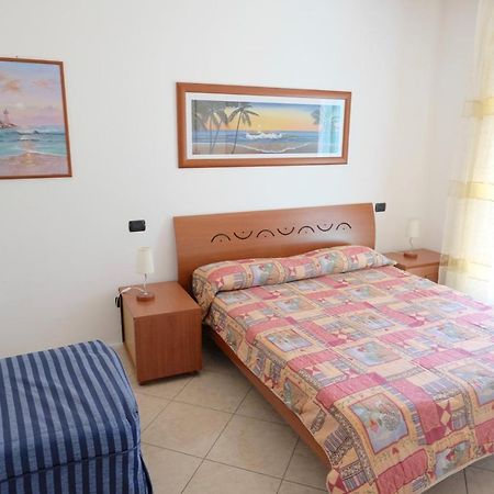 Liro Apartments Lido di Jesolo Exteriör bild